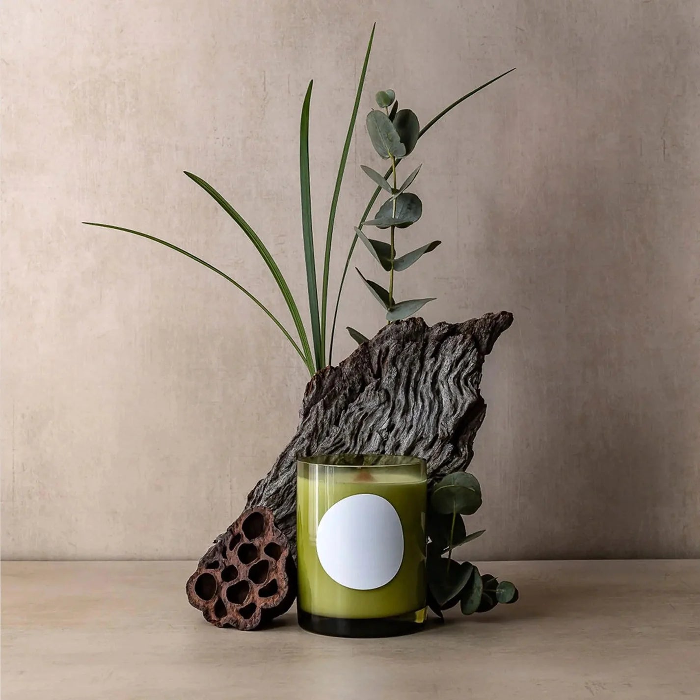 BUSH WALK SCENTED CANDLE 300G