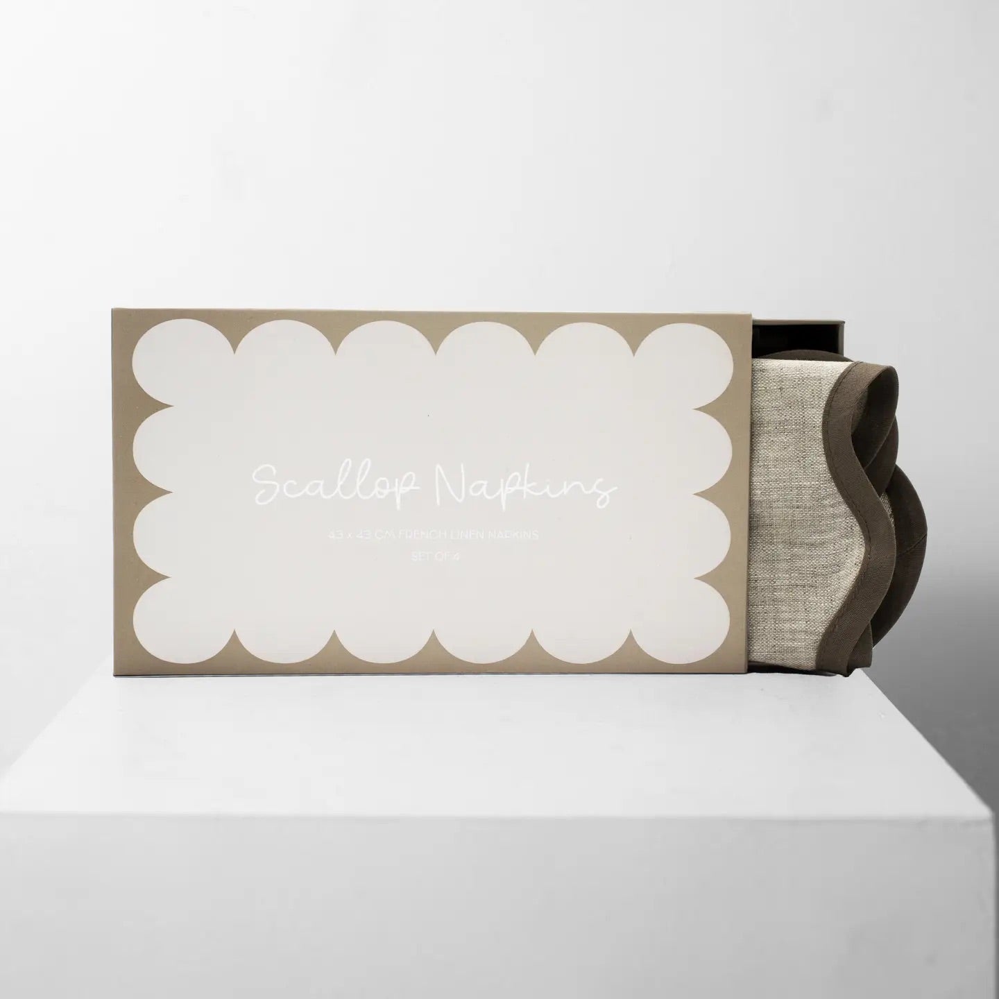 Scallop Napkins (4 pack)