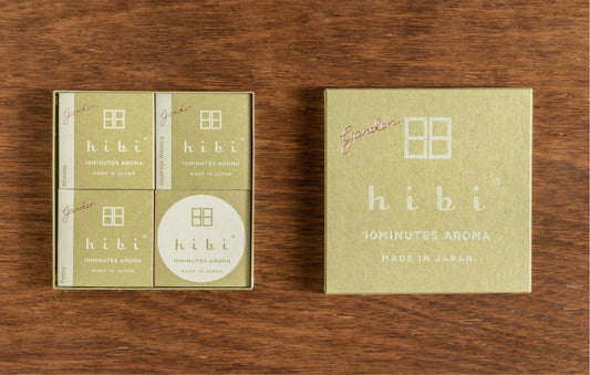 A gift box with an assortment of 3 “garden.”