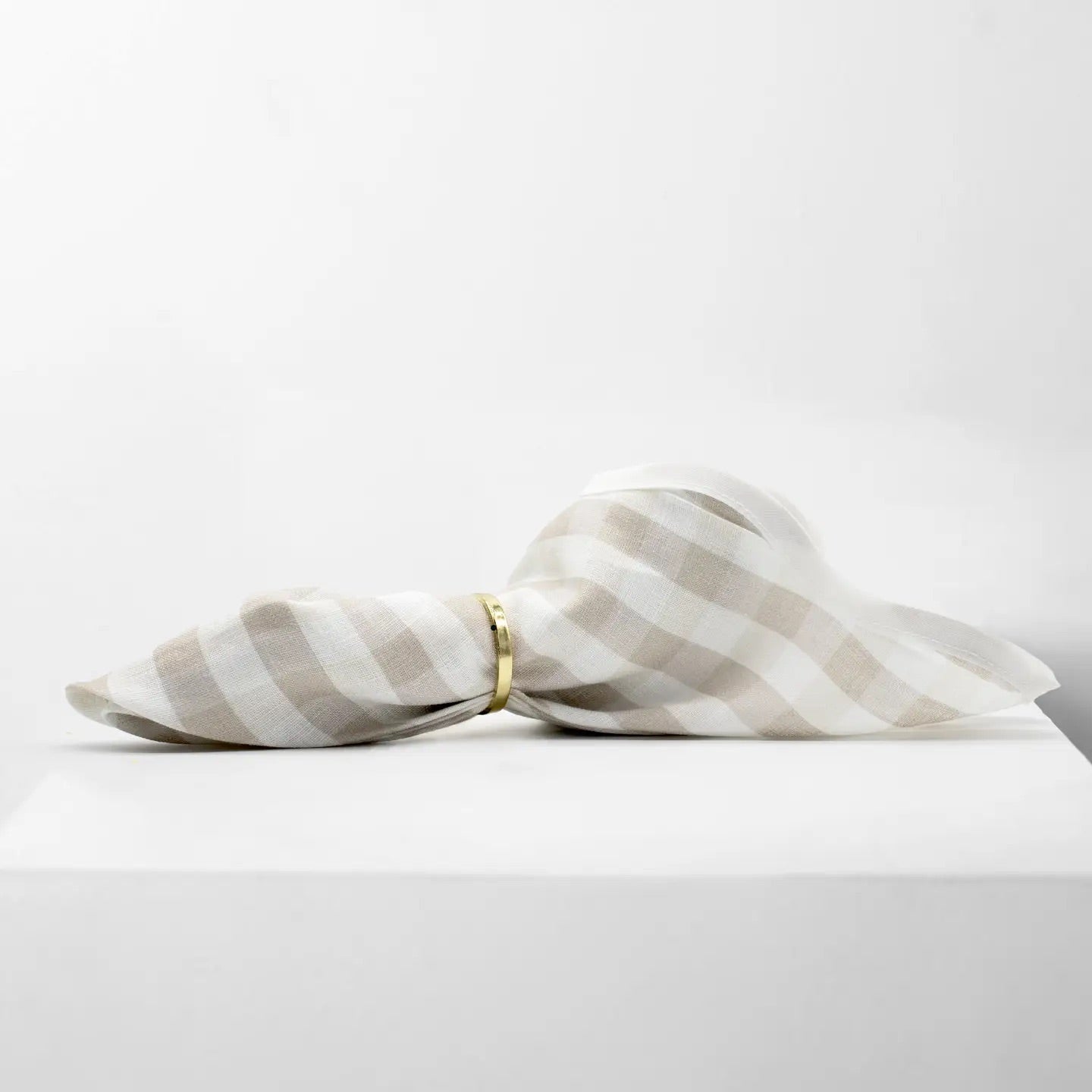 Scallop Napkins (4 pack) (Gingham Pattern)