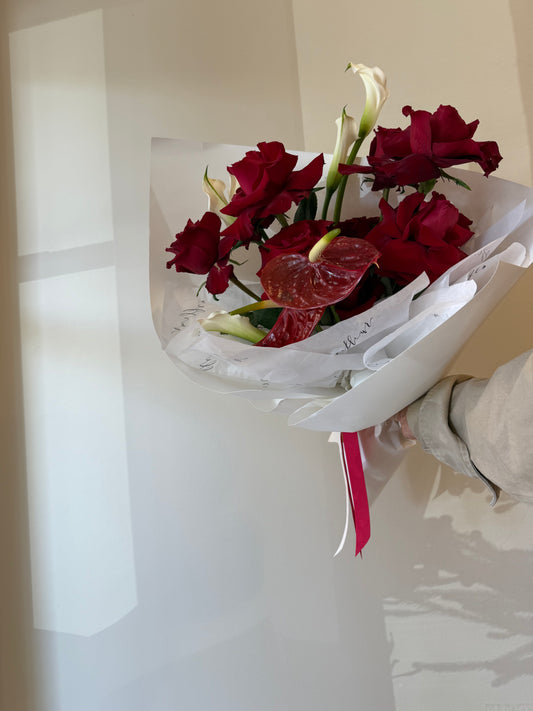 Red rose- 9 stems premium roses